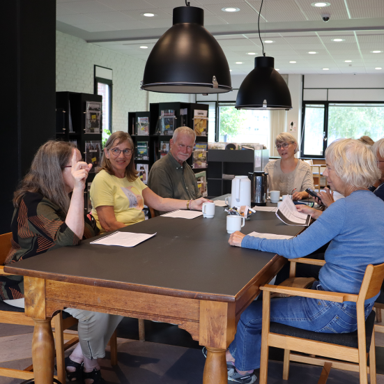 Hold til Fælles Læsning på Vejle Bibliotek, 2023.