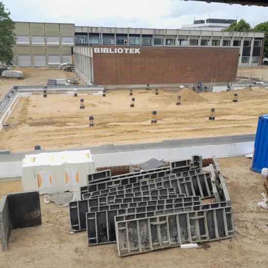 Fra byggepladsen
