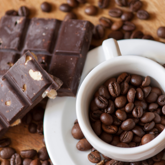 Foto af chololade og kaffe